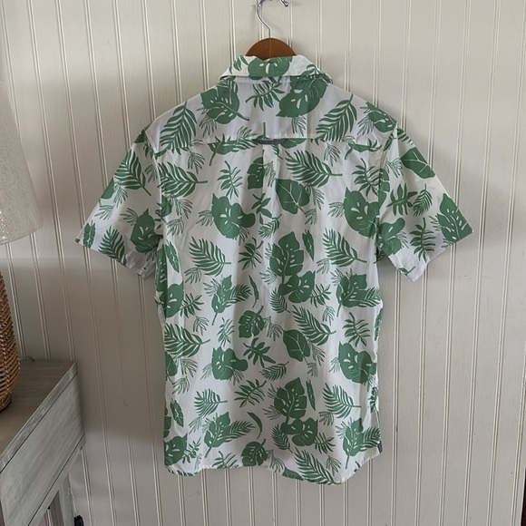 Free Planet Tropical Print Short Sleeves Button Down Shirt sz M - Picture 8 of 8